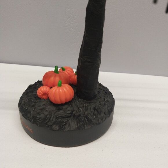 Hallmark Lighted Halloween Tree 5 Hanging Glass Ghost Ornaments Pumpkin Base - Picture 6 of 12